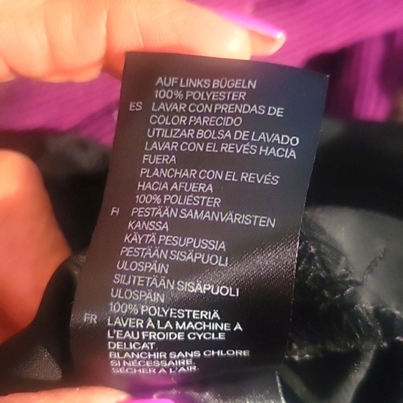 H&M Black Sheer Polka-Dot Blouse with Studs Around Neck, Size: 6 - Picture 4 of 8